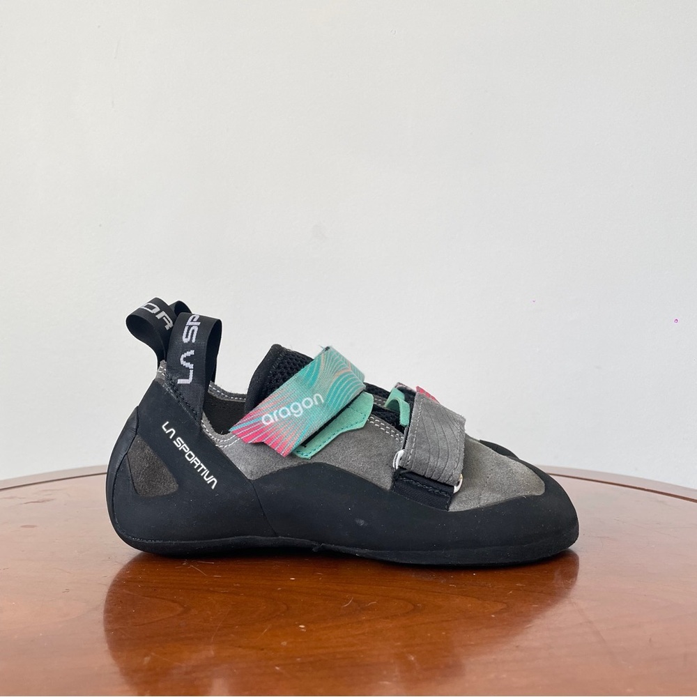 La Sportiva Aragon Unisex Climbing Shoes